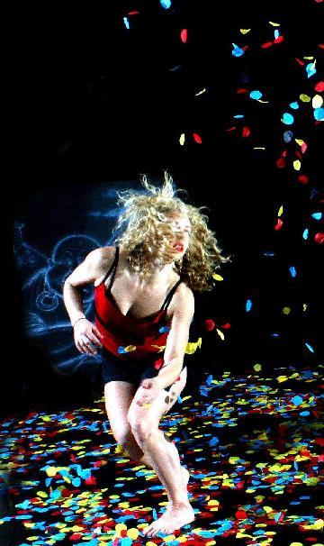 McCaleb Dance in “Octavio’s Garden” photo by R. Gullen Copyright © 2004